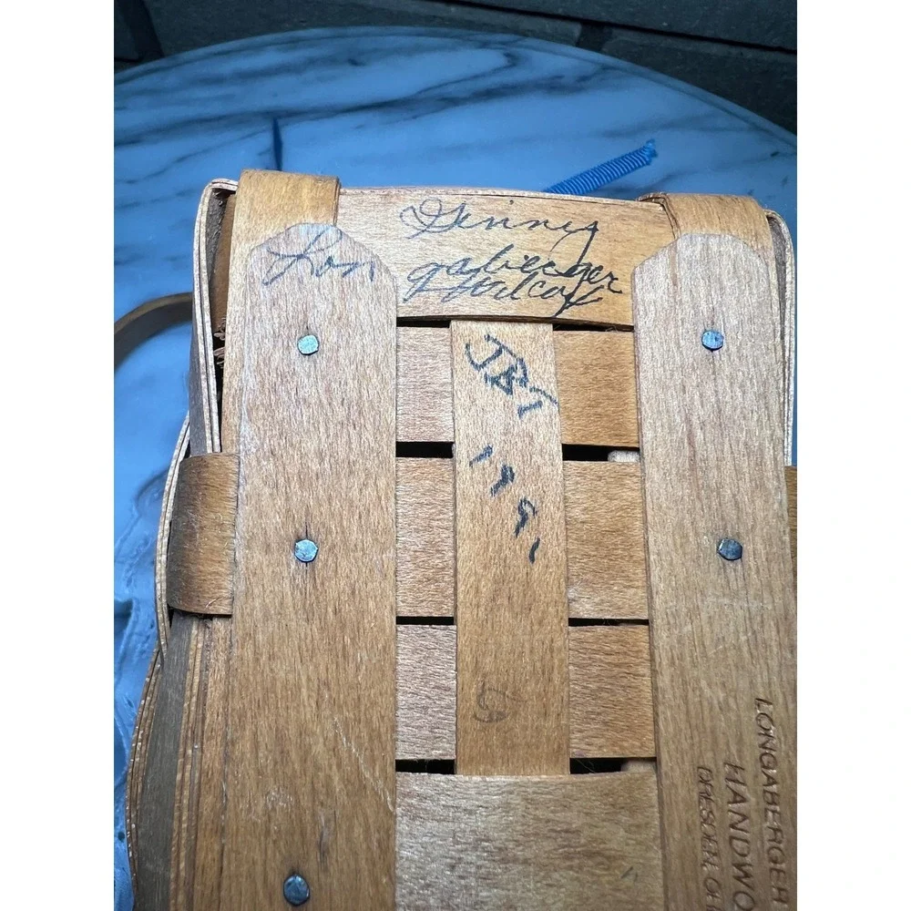 Longaberger 1991 Tour Basket Signed Family Members Floral Liner Brass Plaques